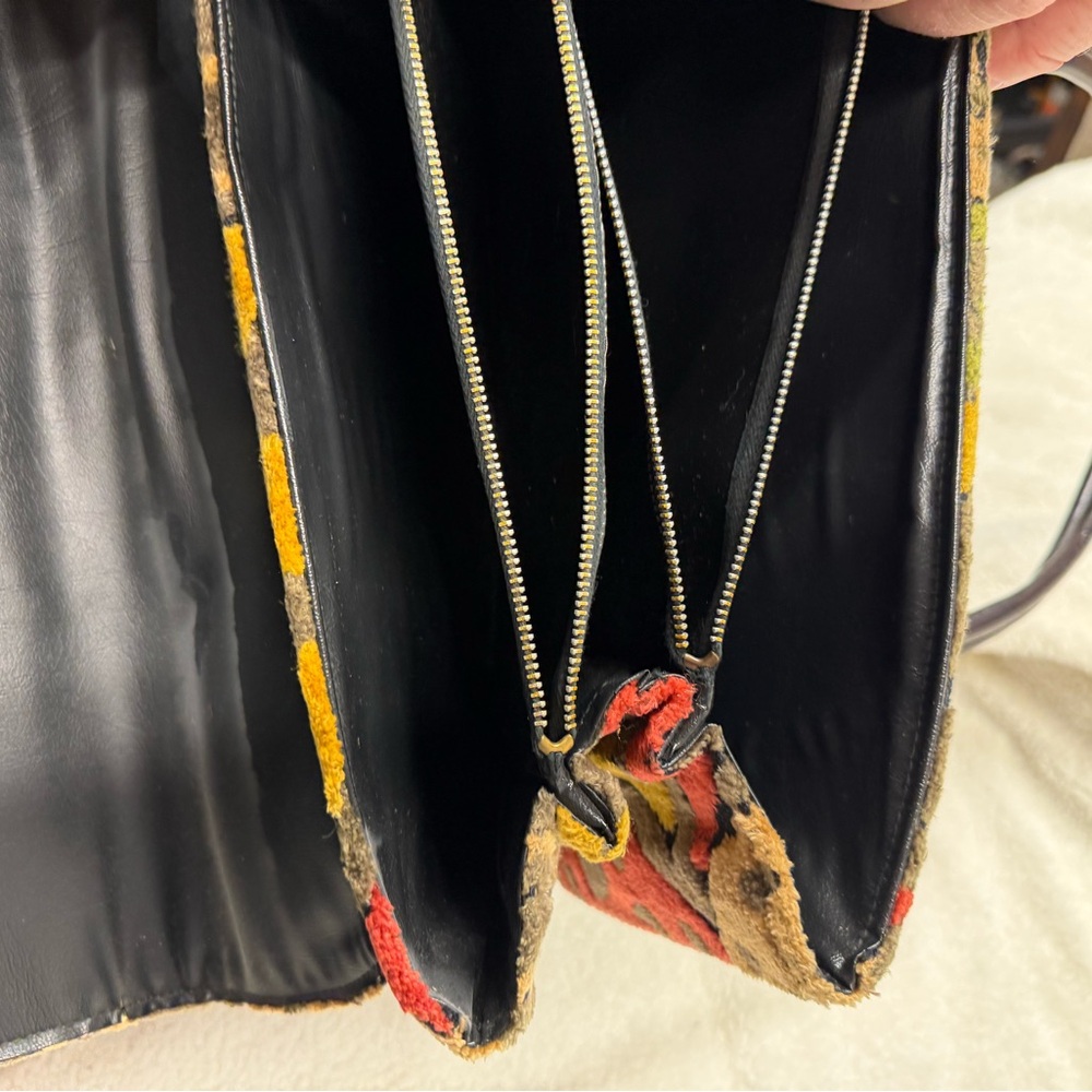 Colorful carpet Patterned Women's Bag - Picture 4 of 4